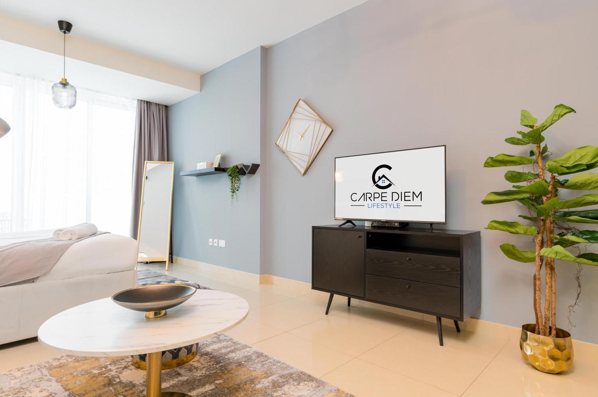 Apartment Modern Spacious Studio With Sea View - Jlt Dubai